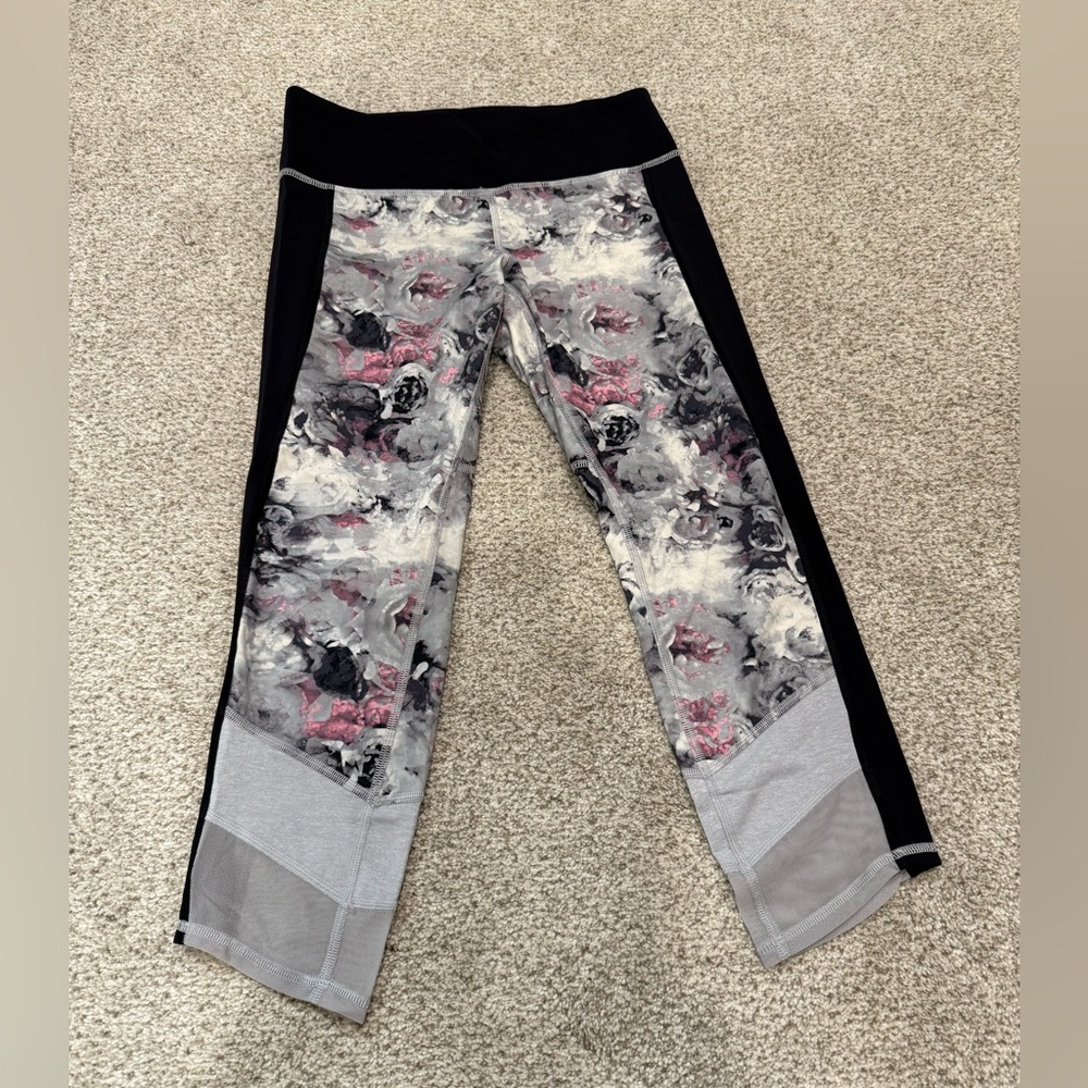 Lululemon If You're Lucky Crop *Full-On Luxtreme